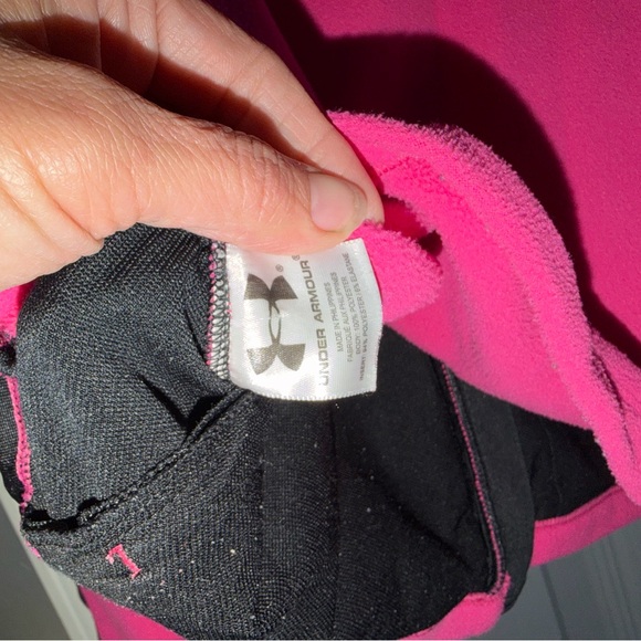 Under Armour Women's Vibrant Pink Ski Jacket - Picture 10 of 11